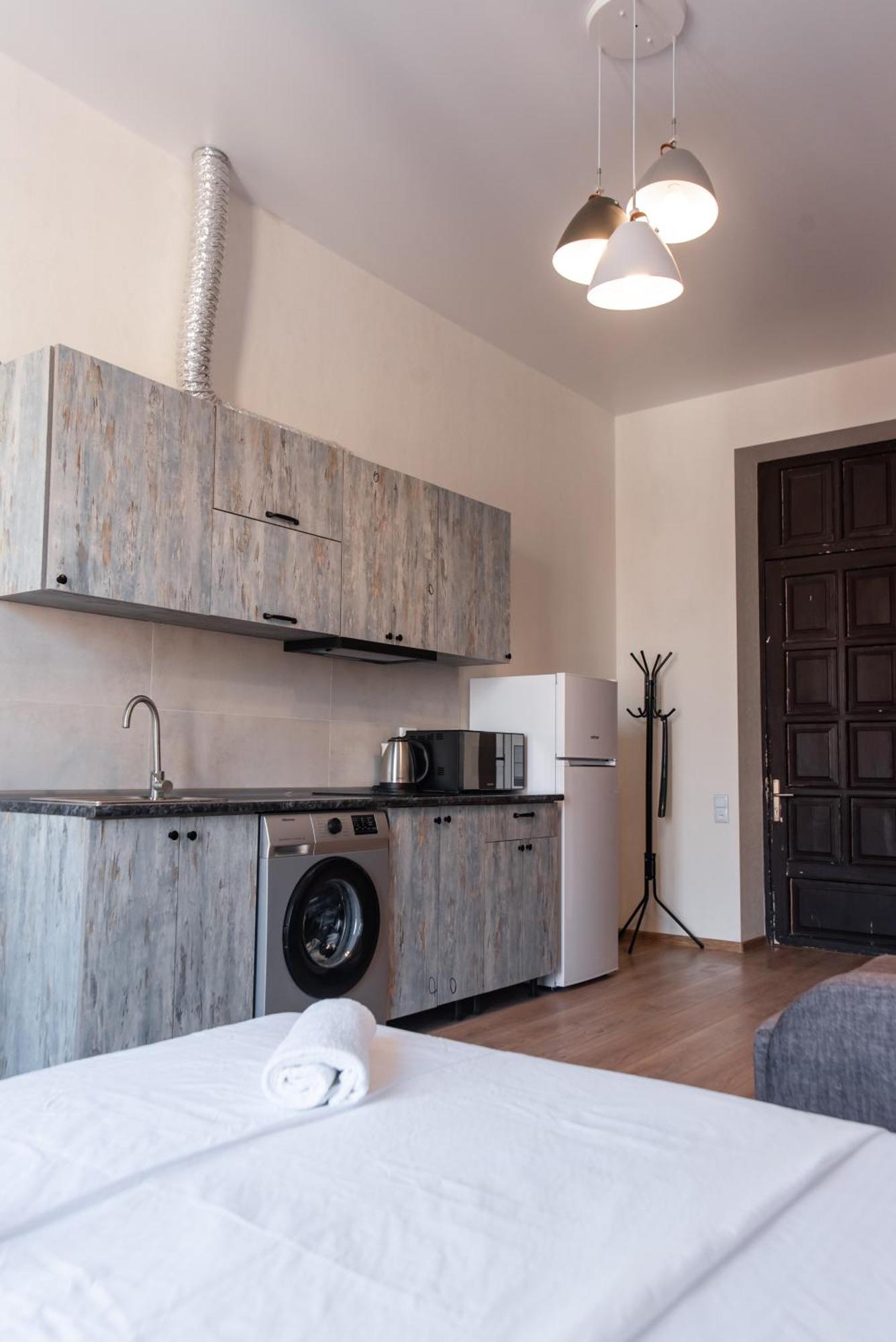 Mardzhanov Apartments, Block 120 Apartment Tbilisi